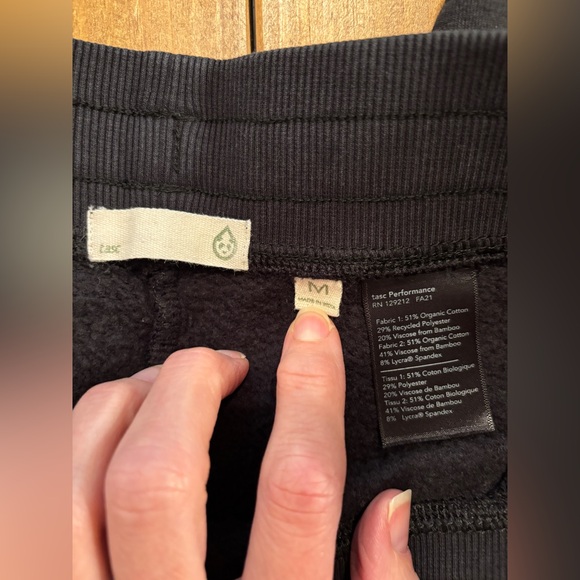 tasc Women's Black Jogger Pants - Picture 4 of 6